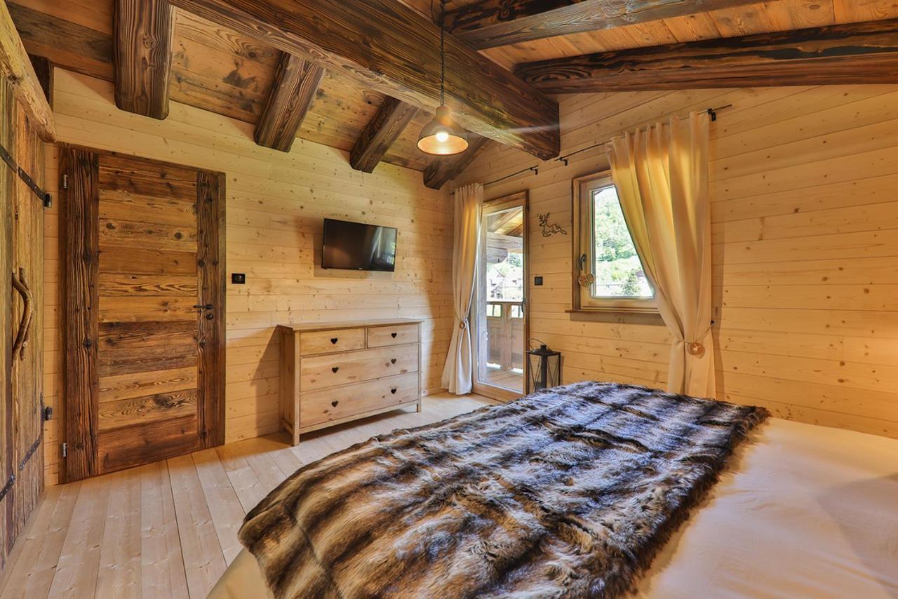 Chalet Hohneck 4 étoiles, vieux bois et pierre, SPA, sauna, borne de recharge Stosswihr Esterno foto