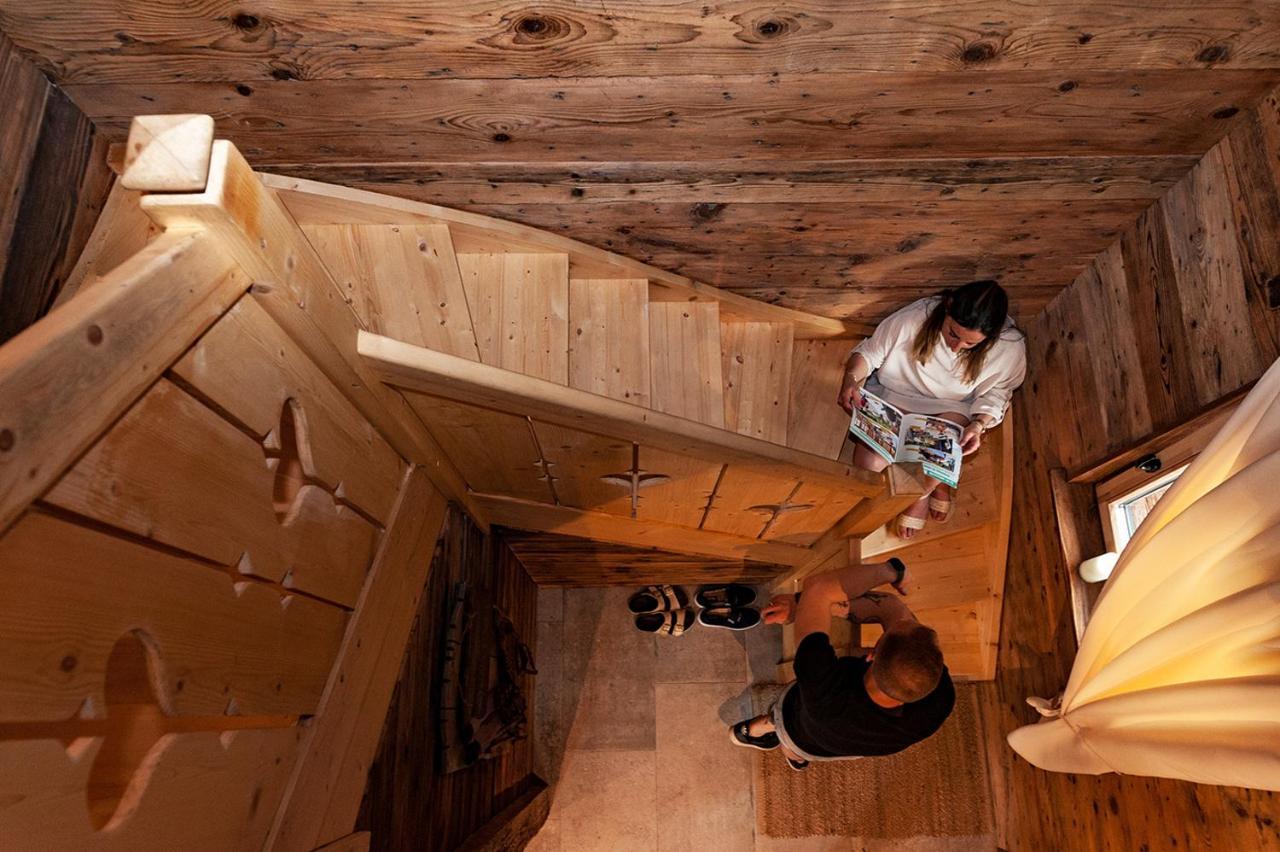 Chalet Hohneck 4 étoiles, vieux bois et pierre, SPA, sauna, borne de recharge Stosswihr Esterno foto