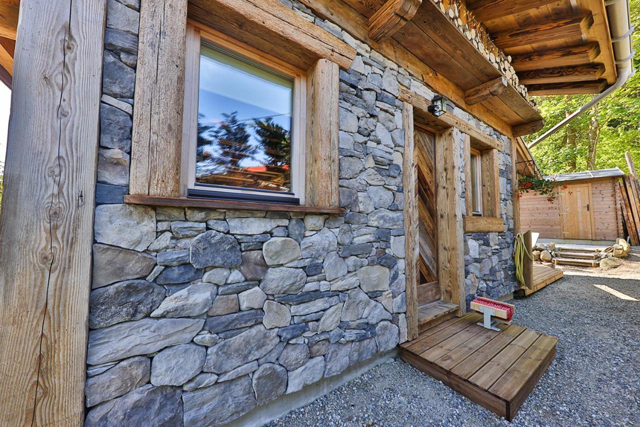 Chalet Hohneck 4 étoiles, vieux bois et pierre, SPA, sauna, borne de recharge Stosswihr Esterno foto