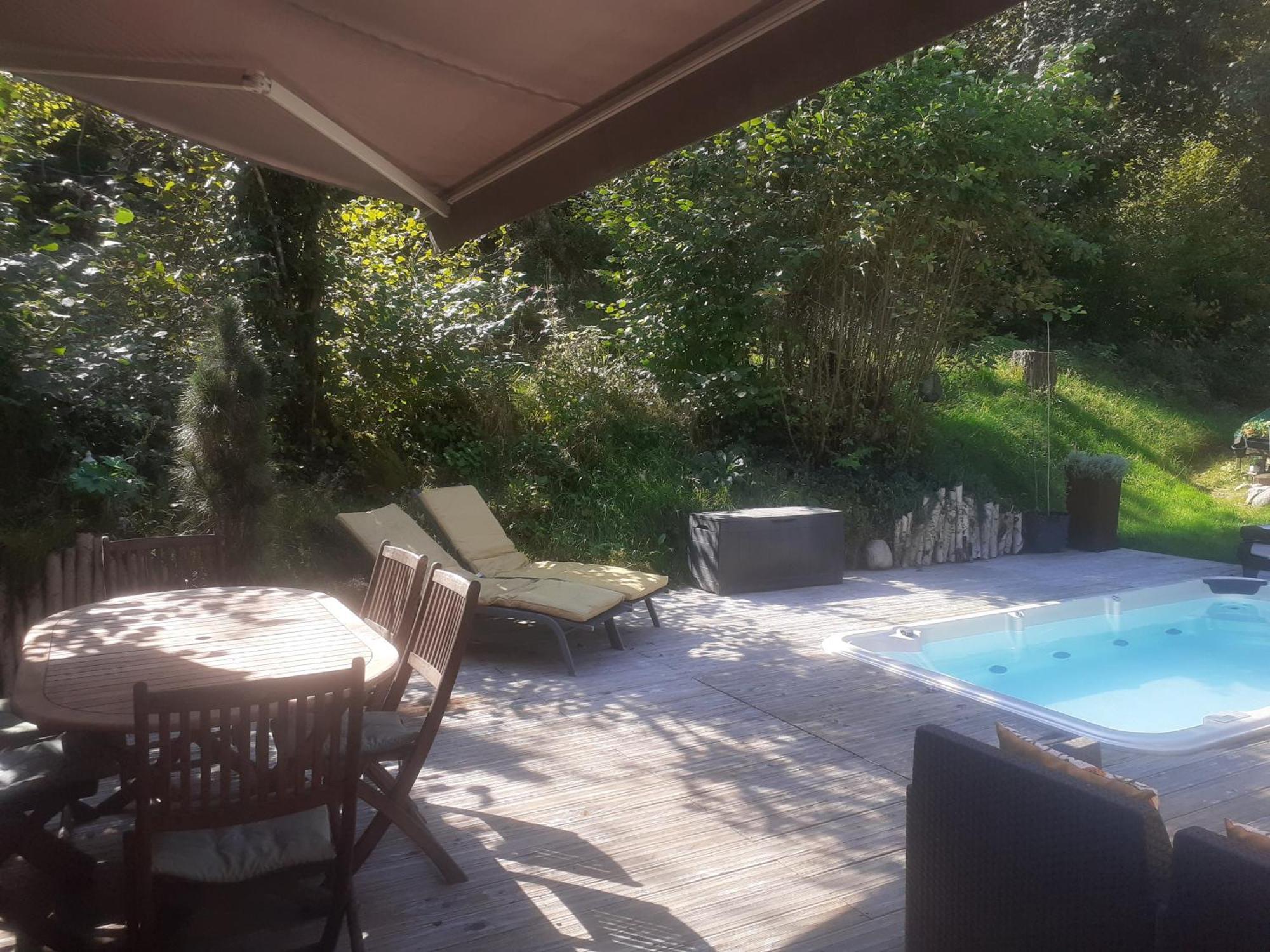 Chalet Hohneck 4 étoiles, vieux bois et pierre, SPA, sauna, borne de recharge Stosswihr Esterno foto