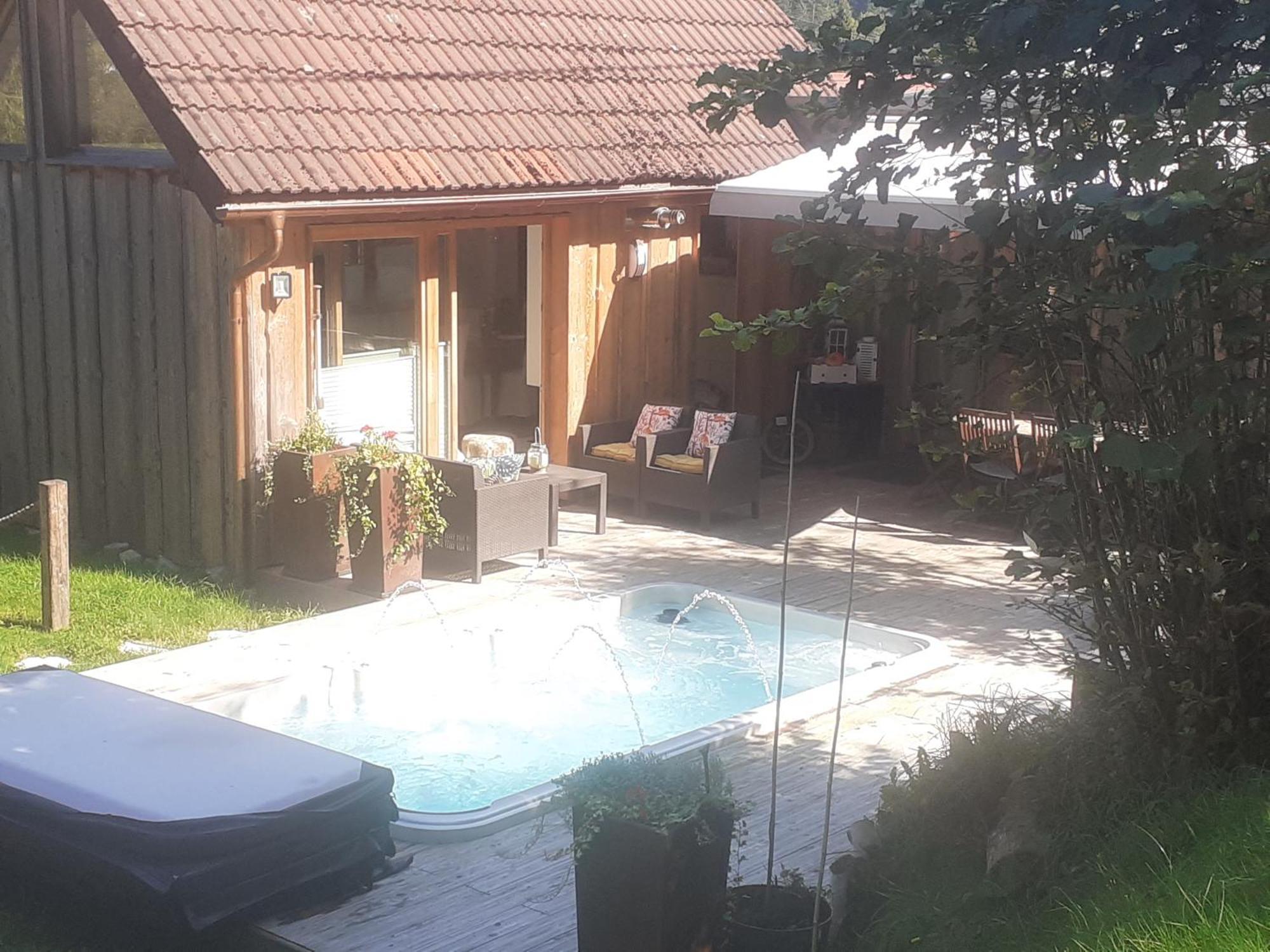 Chalet Hohneck 4 étoiles, vieux bois et pierre, SPA, sauna, borne de recharge Stosswihr Esterno foto